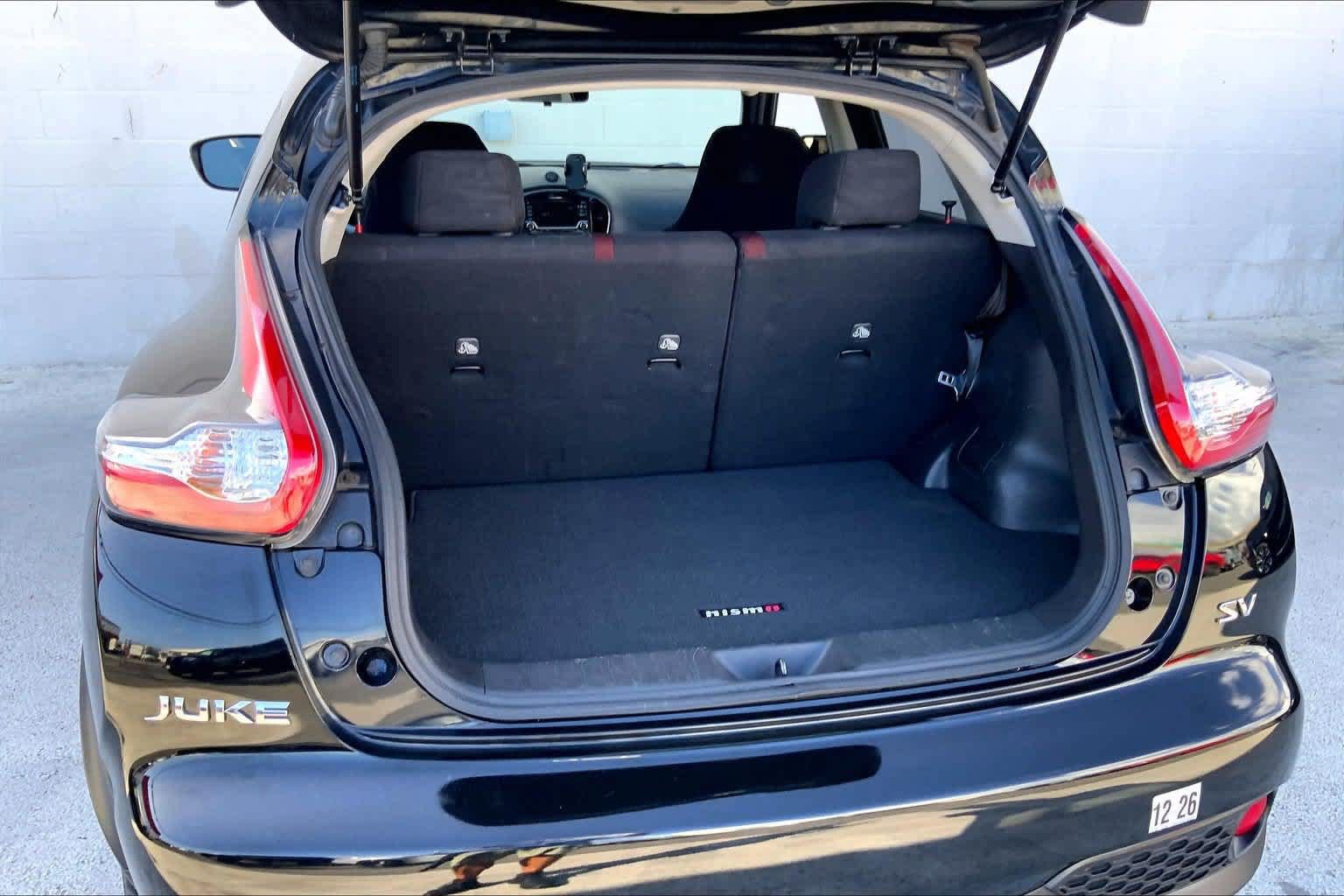 Used 2016 Nissan Juke SV FWD image 18