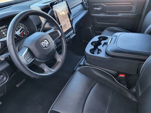 Used 2024 RAM 2500 Laramie image 13