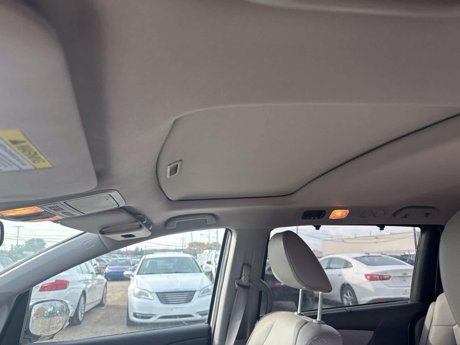 Used 2015 Honda Odyssey EX-L image 17