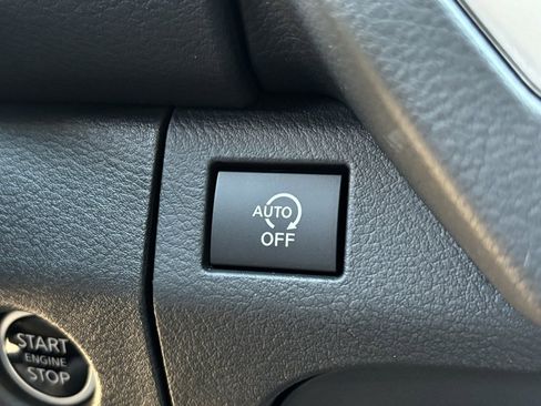 New 2025 Nissan Frontier SV w/ SV Convenience Package image 25