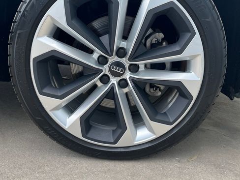 Used 2020 Audi Q3 2.0T Prestige w/ Prestige Package AWD/4WD image 27
