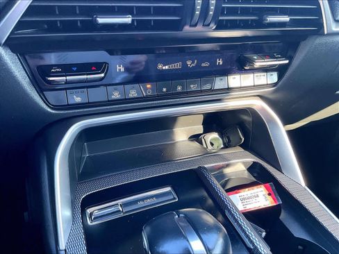 Used 2024 MAZDA CX-90 3.3 Turbo w/ Preferred Plus image 27