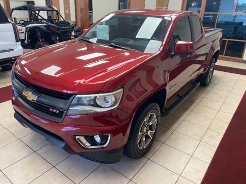 Used 2017 Chevrolet Colorado Z71 RWD image 1