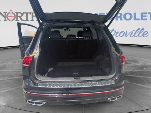 Used 2022 Volkswagen Tiguan SEL R-Line AWD/4WD image 22