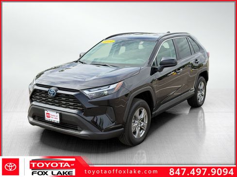 Used 2024 Toyota RAV4 LE AWD/4WD image 1