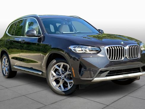 Used 2024 BMW X3 xDrive30i w/ Premium Package w/ZPA image 2