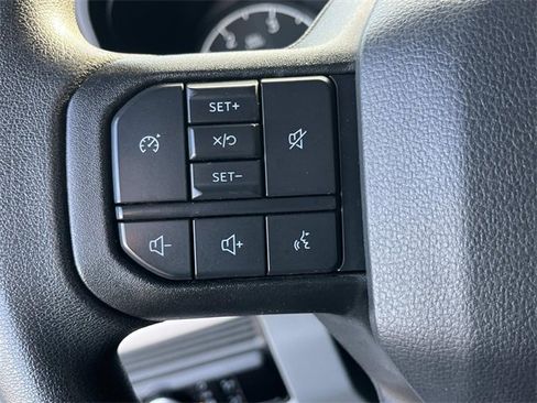 Used 2023 Ford F350 XLT image 30