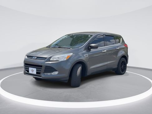 Used 2016 Ford Escape SE AWD/4WD image 3