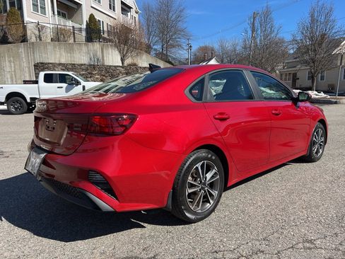 Certified 2023 Kia Forte LXS image 5