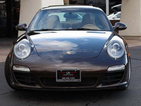 Used 2011 Porsche 911 Carrera 4S image 8