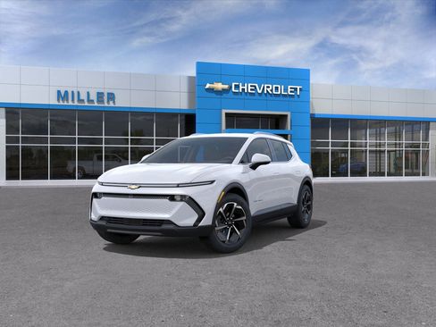 New 2026 Chevrolet Equinox EV LT image 43