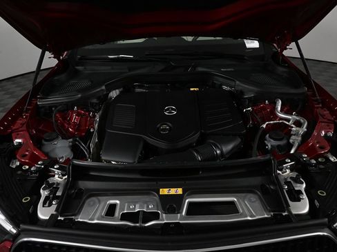Certified 2024 Mercedes-Benz GLC 300 4MATIC image 32
