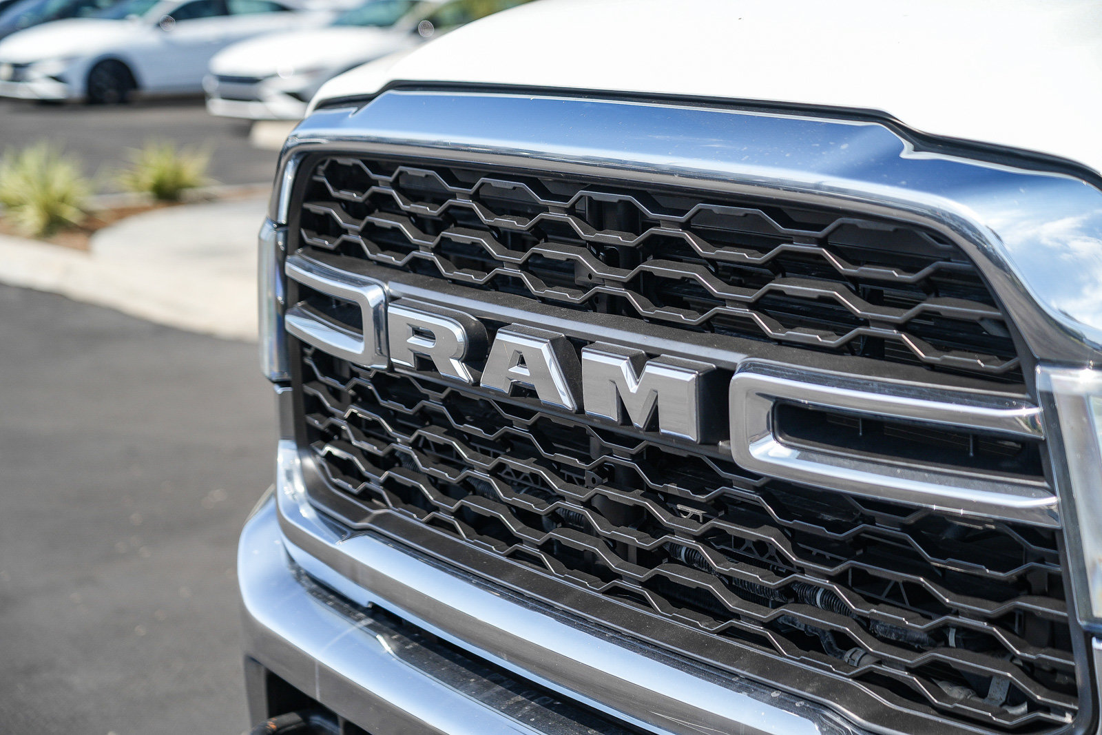 Used 2023 RAM 2500 Tradesman w/ Chrome Appearance Group AWD/4WD image 3