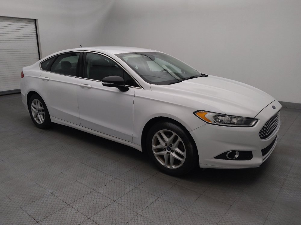 Used 2014 Ford Fusion SE w/ Equipment Group 202A FWD image 11