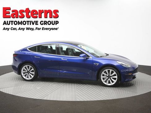 Used 2020 Tesla Model 3 Standard Range RWD image 41