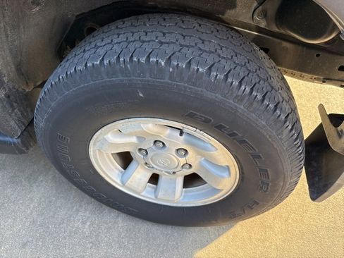 Used 1999 Toyota 4Runner SR5 image 7