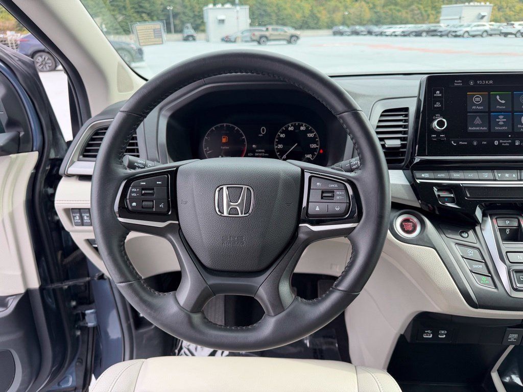 Used 2025 Honda Odyssey EX-L image 15