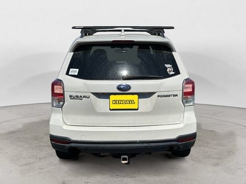 Used 2018 Subaru Forester 2.5i Premium AWD/4WD image 6