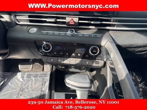 Used 2023 Hyundai Elantra SEL w/ Convenience Package image 34