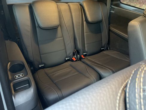 Certified 2024 Mercedes-Benz GLS 450 4MATIC image 49