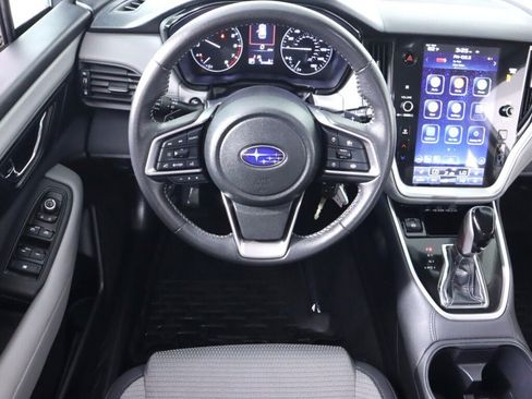 Used 2024 Subaru Outback Premium AWD/4WD image 27