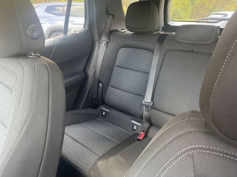 Used 2025 Chevrolet Equinox LT image 35