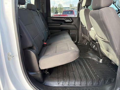 Used 2024 Chevrolet Silverado 3500 LT w/ Convenience Package image 31