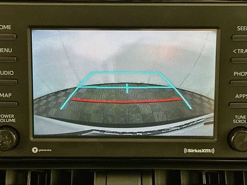 Used 2022 Toyota RAV4 XLE w/ Convenience Package FWD image 16