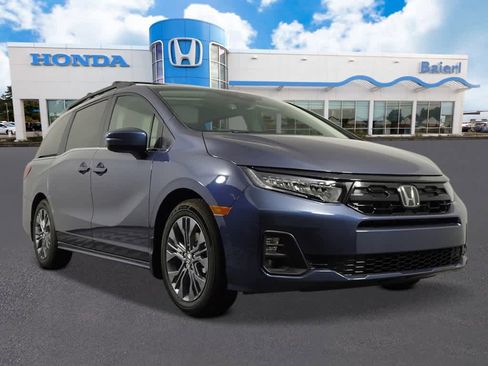 New 2026 Honda Odyssey Touring image 7