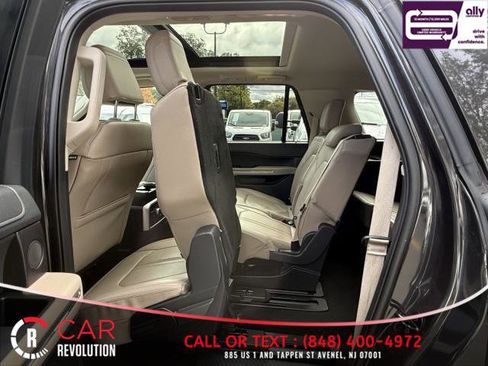 Used 2024 Ford Expedition Max Limited image 48