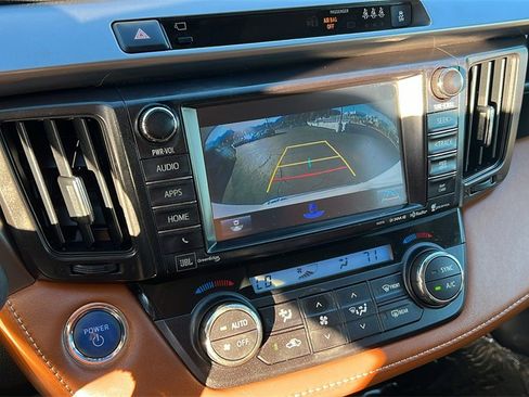 Used 2017 Toyota RAV4 Limited w/ Advanced Technology Package image 15