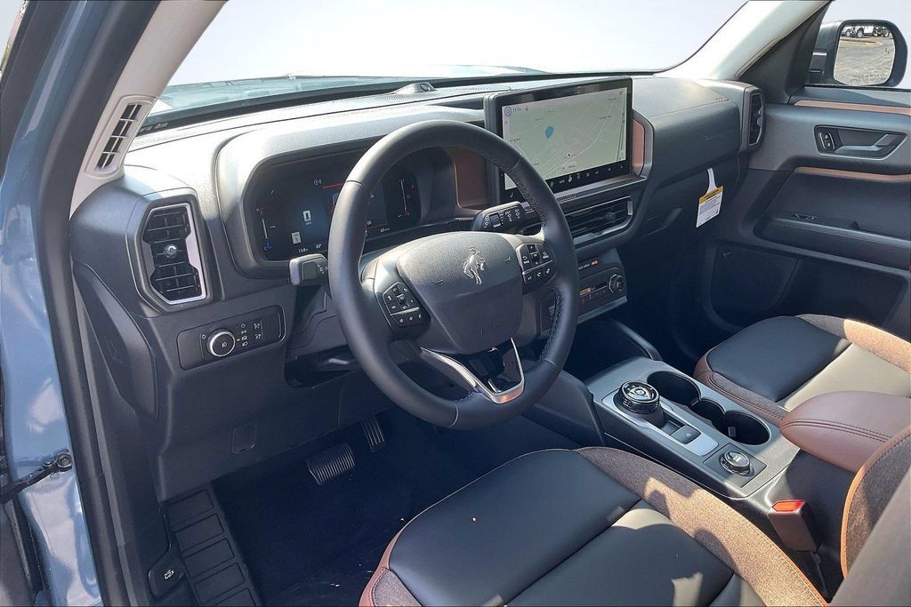 New 2026 Ford Bronco Sport Outer Banks w/ Outer Banks Tech Package+ AWD/4WD image 7