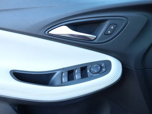 Used 2021 Buick Encore GX Preferred image 21