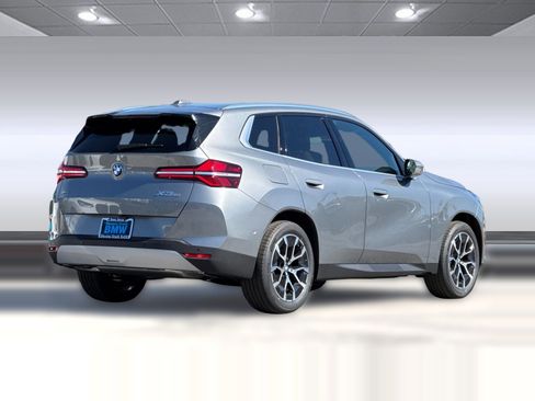 Used 2026 BMW X3 xDrive30 w/ Premium Package image 9