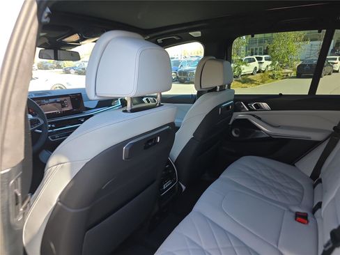 New 2026 BMW X5 M60i w/ Executive Package AWD/4WD image 16