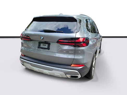 Certified 2025 BMW X5 sDrive40i w/ Climate Comfort Package RWD image 4