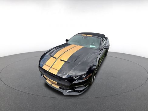 Used 2022 Ford Mustang GT Premium w/ GT Performance Package RWD image 4