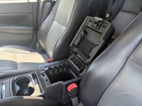 Used 2008 Jeep Grand Cherokee Laredo RWD image 13
