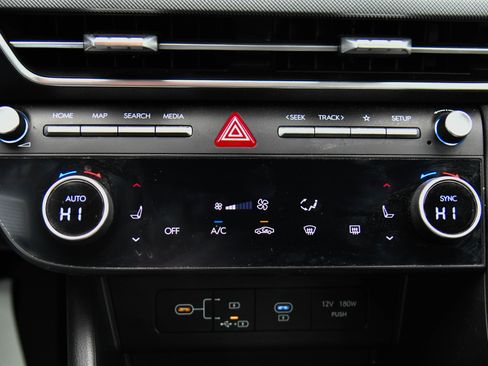 Used 2024 Hyundai Sonata SEL image 25