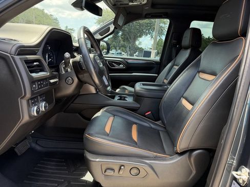 Used 2021 GMC Yukon AT4 w/ Technology Package AWD/4WD image 14