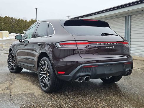 Certified 2023 Porsche Macan S image 3