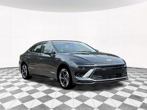 New 2026 Hyundai Sonata SEL FWD image 16