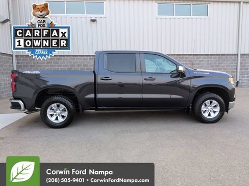 Used 2024 Chevrolet Silverado 1500 LT AWD/4WD image 2