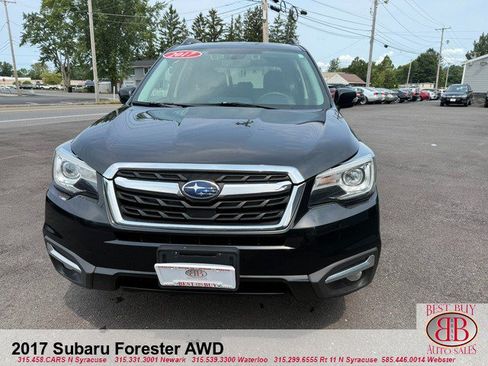 Used 2017 Subaru Forester 2.5i Touring AWD/4WD image 8