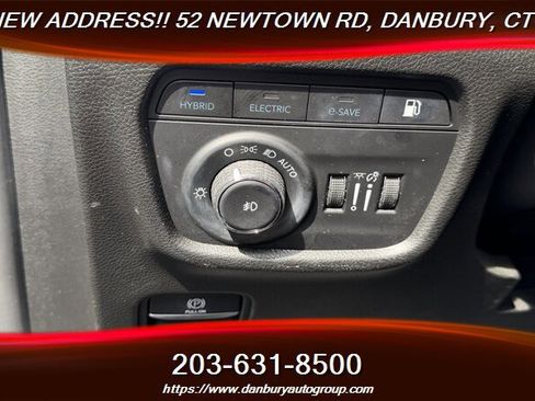 Used 2023 Jeep Grand Cherokee 4WD 4xe image 17