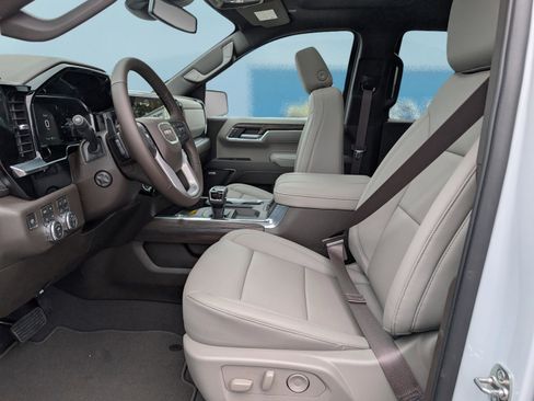 New 2026 GMC Sierra 1500 SLT w/ SLT Premium Plus Package image 17