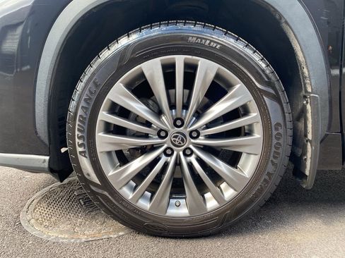 Used 2021 Toyota Highlander Platinum image 35