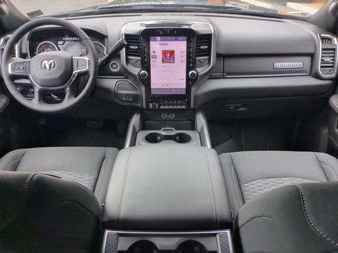 New 2026 RAM 2500 Big Horn AWD/4WD image 15