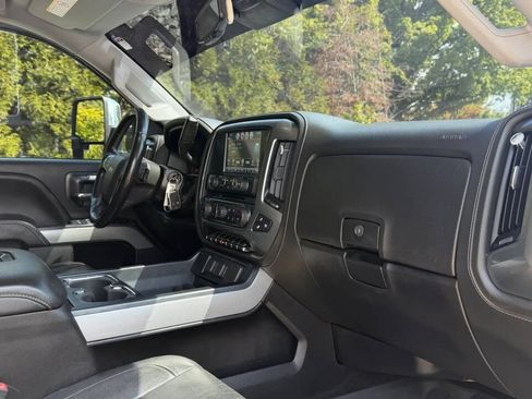 Used 2018 Chevrolet Silverado 3500 LTZ w/ Duramax Plus Package AWD/4WD image 32