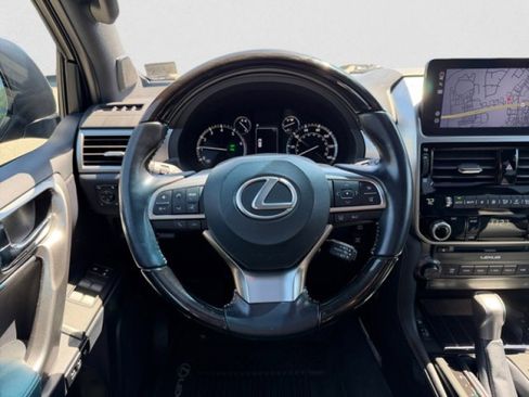 Used 2022 Lexus GX 460 Luxury w/ Sport Design Package AWD/4WD image 15